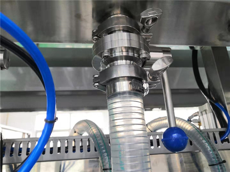 šokolado įdaro mašina